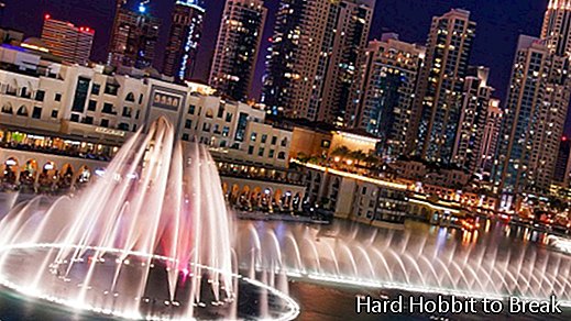 fountain of Dubai