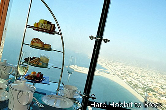 Burj Al Arab Hotel kahvaltı manzarası