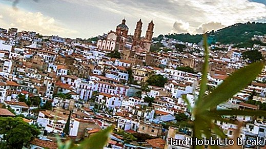 Taxco-Meksyk-miasto-panoramiczny widok