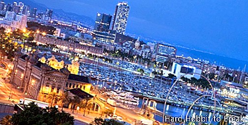 Bandar yang menyeronokkan di Barcelona