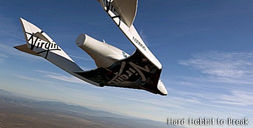 „SpaceShipTwo“