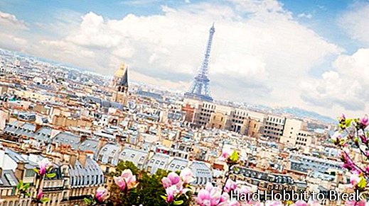 Париж Айфеловата-Tower-