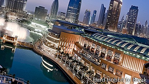 the-Dubain ostoskeskus