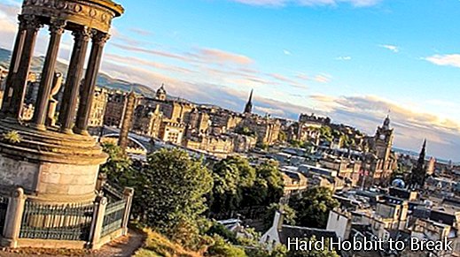 Výhledy z Edinburghu do Skotska