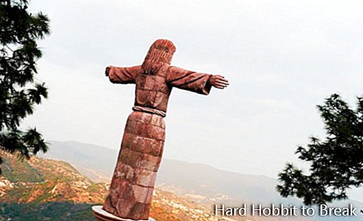 Kristus-Monumental-de-Taxco