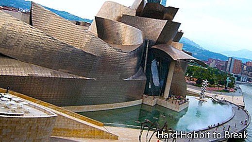 พิพิธภัณฑ์-de-Guggenheim-Bilbao