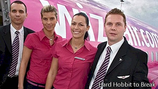 Wizz Air--екипаж